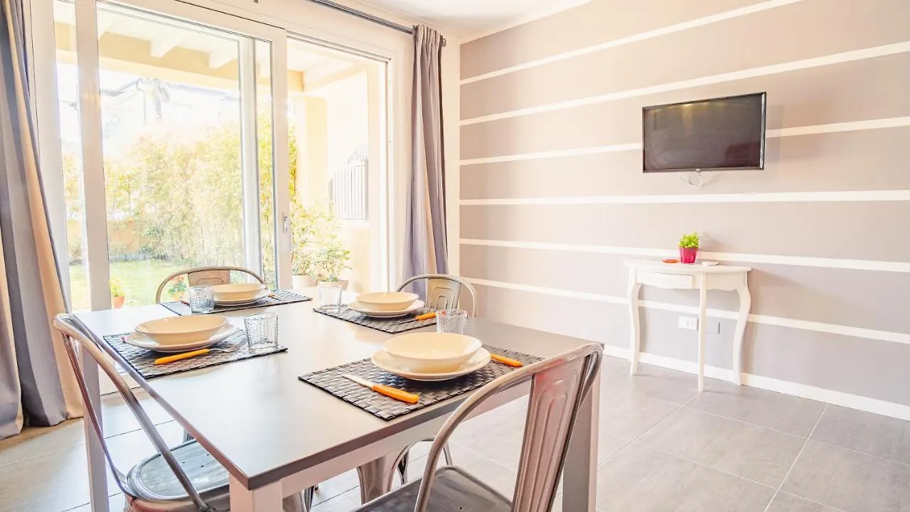 Tra Le Vigne Di Peschiera - Italian Homing Apartment Peschiera del Garda