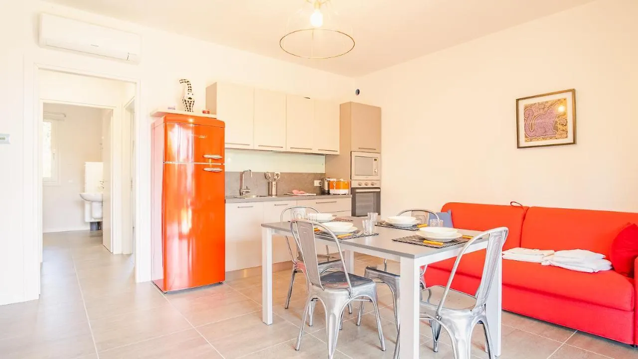 Tra Le Vigne Di Peschiera - Italian Homing Apartment Peschiera del Garda Italy