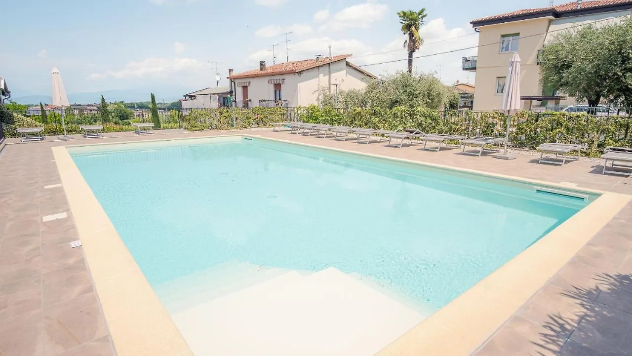 Tra Le Vigne Di Peschiera - Italian Homing Apartment Peschiera del Garda